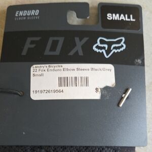 Fox Enduro Elbow Sleeve in Black and Gray